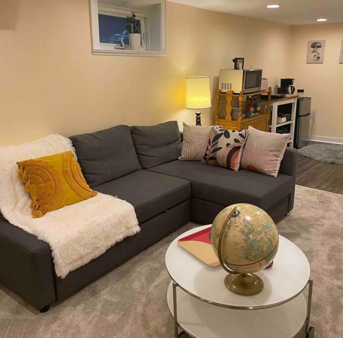 Sweet Beech St Retreat-Basement Apt Portland Esterno foto
